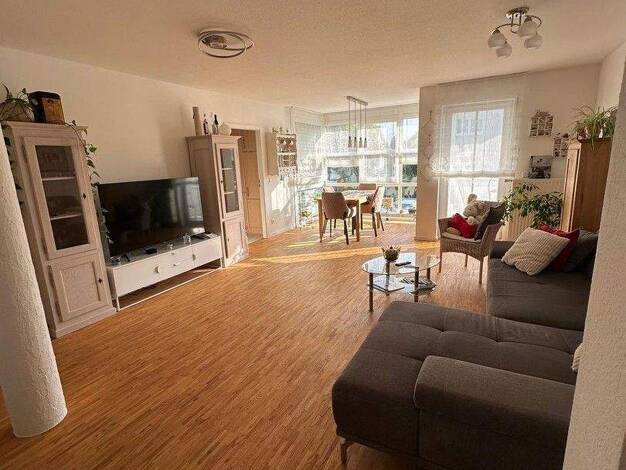 Wohnung zum Kauf provisionsfrei 366.000 € 4 Zimmer 95 m² 1. Geschoss frei ab 01.03.2026 Lorsch 64653