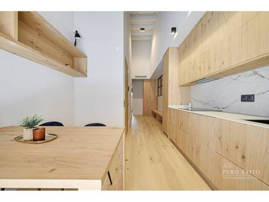 Haus zum Kauf 410.000 € 1 Zimmer 68 m² Barcelona 08025