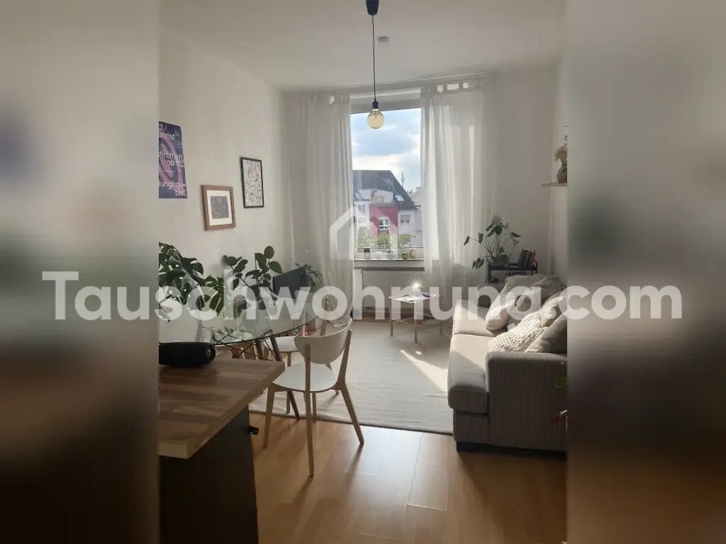 Wohnung zur Miete Tauschwohnung 530 € 2 Zimmer 42 m²<br/>Wohnfläche 3.<br/>Geschoss Bilk Düsseldorf 40223