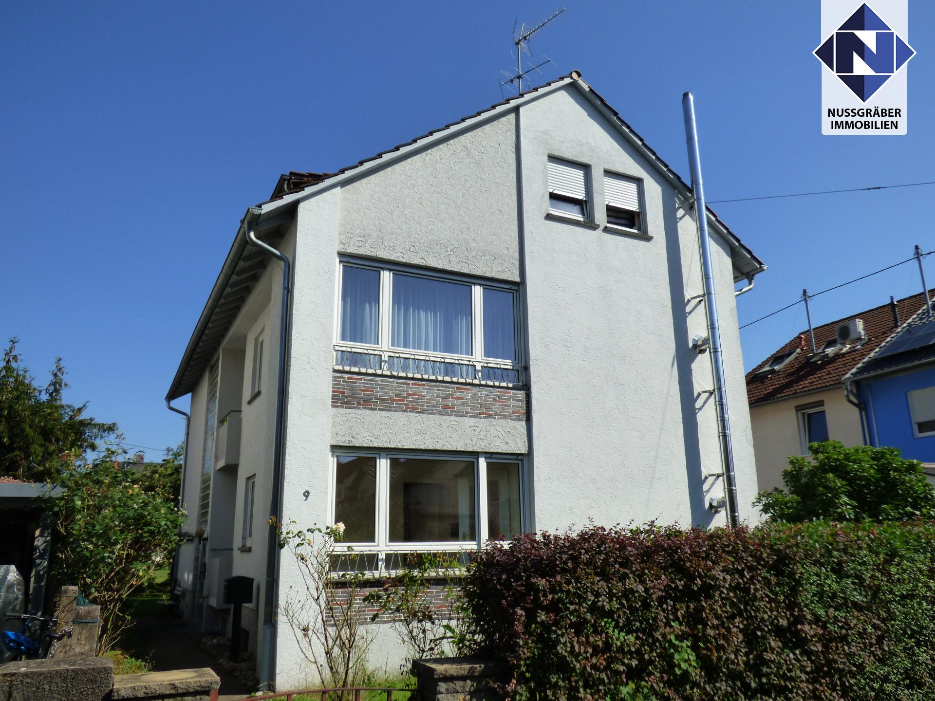 Mehrfamilienhaus zum Kauf 695.000 € 9 Zimmer 232 m²<br/>Wohnfläche 462 m²<br/>Grundstück Berkheim - Nord Esslingen am Neckar 73734