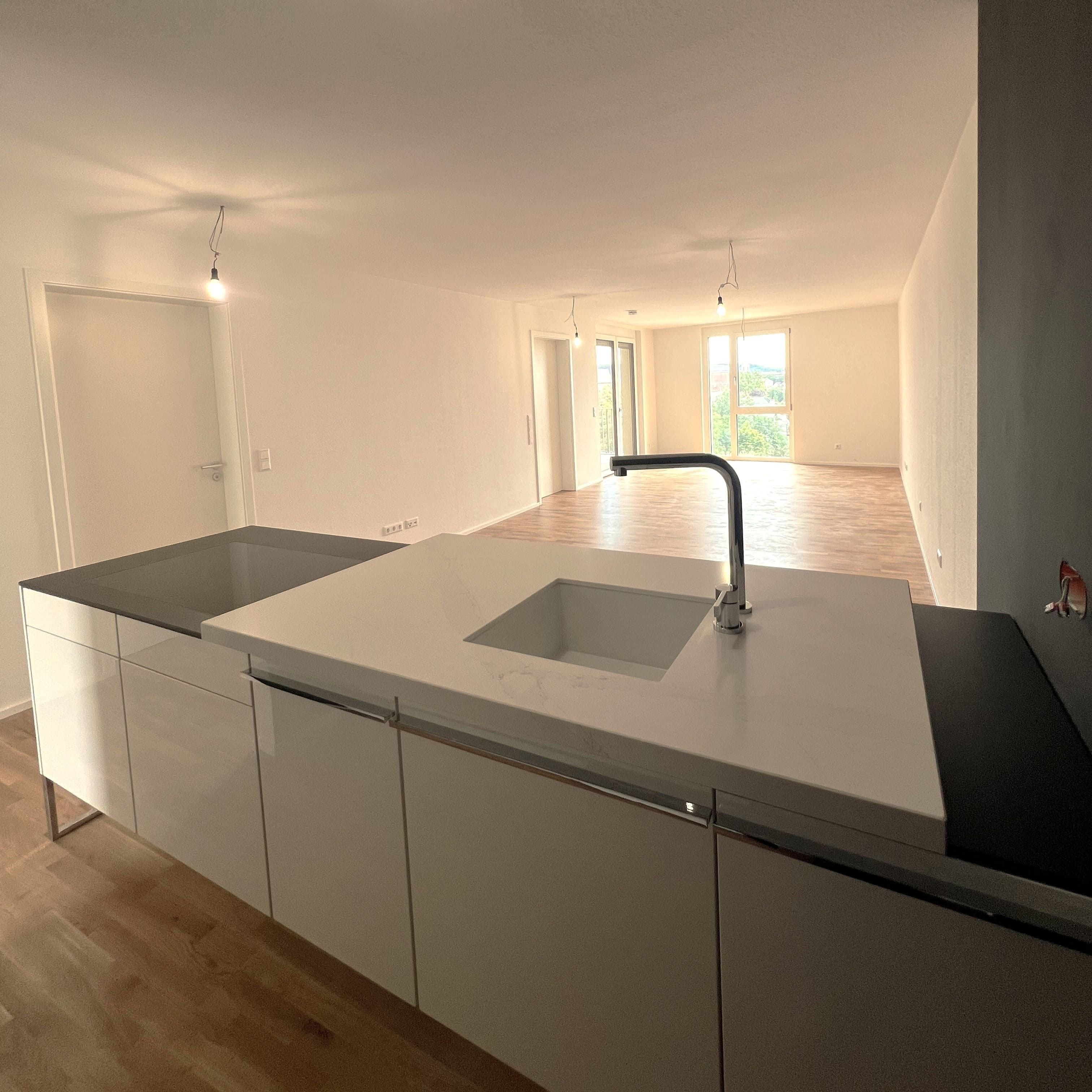 Wohnung zur Miete 1.550 € 3,5 Zimmer 105 m²<br/>Wohnfläche 1.<br/>Geschoss Kernstadt Leonberg 71229