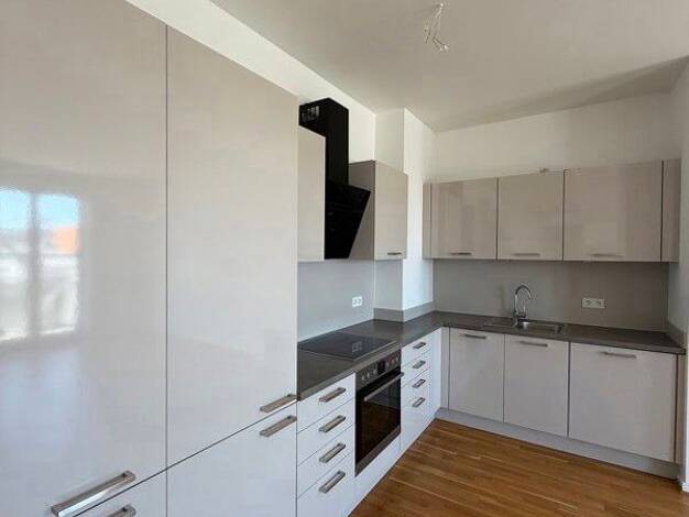 Wohnung zur Miete 2.095 € 4 Zimmer 124,3 m² 4. Geschoss frei ab 01.09.2026 Am See 1 Wilsdruffer Vorstadt/Seevorstadt-West Ortsamtsbereich Altstadt 01067
