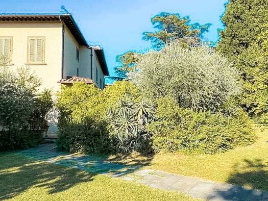 Haus zum Kauf 2.080.000 € 970 m² Empoli 50053