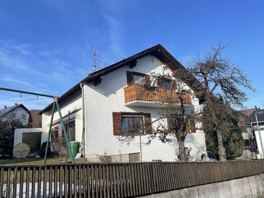 Einfamilienhaus zur Miete 1.150 € 5 Zimmer 115 m² 392 m² Grundstück frei ab 01.04.2026 Oberbeuren Kaufbeuren 87600