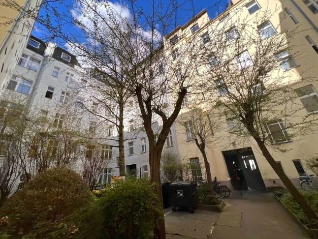 Wohnung zum Kauf 130.000 € 1 Zimmer 43 m² EG Berlin 13353