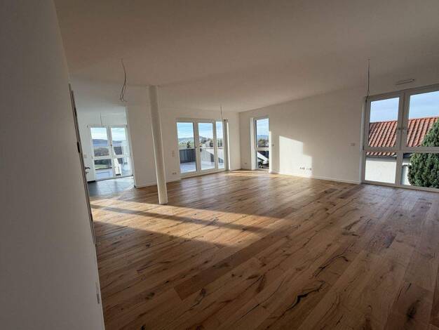 Wohnung zur Miete - Erstbezug 1.975 € 4 Zimmer 139 m² 1. Geschoss Sandheckenweg 10a Groß-Umstadt 64823