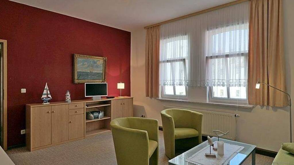 Wohnung zur Miete Wohnen auf Zeit 945 € 2 Zimmer 40 m² frei ab 01.04.2026 Süd Jena 07745