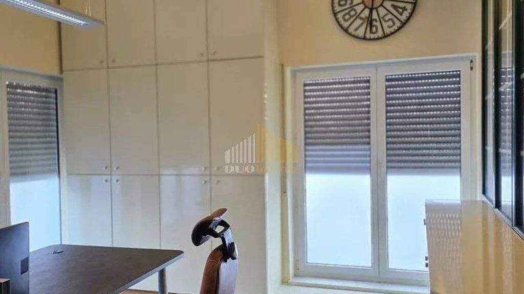 Bürofläche zur Miete provisionsfrei 429 € 1 Zimmer 17 m² Bürofläche Rue Martin Maas 12 Echternach 6468