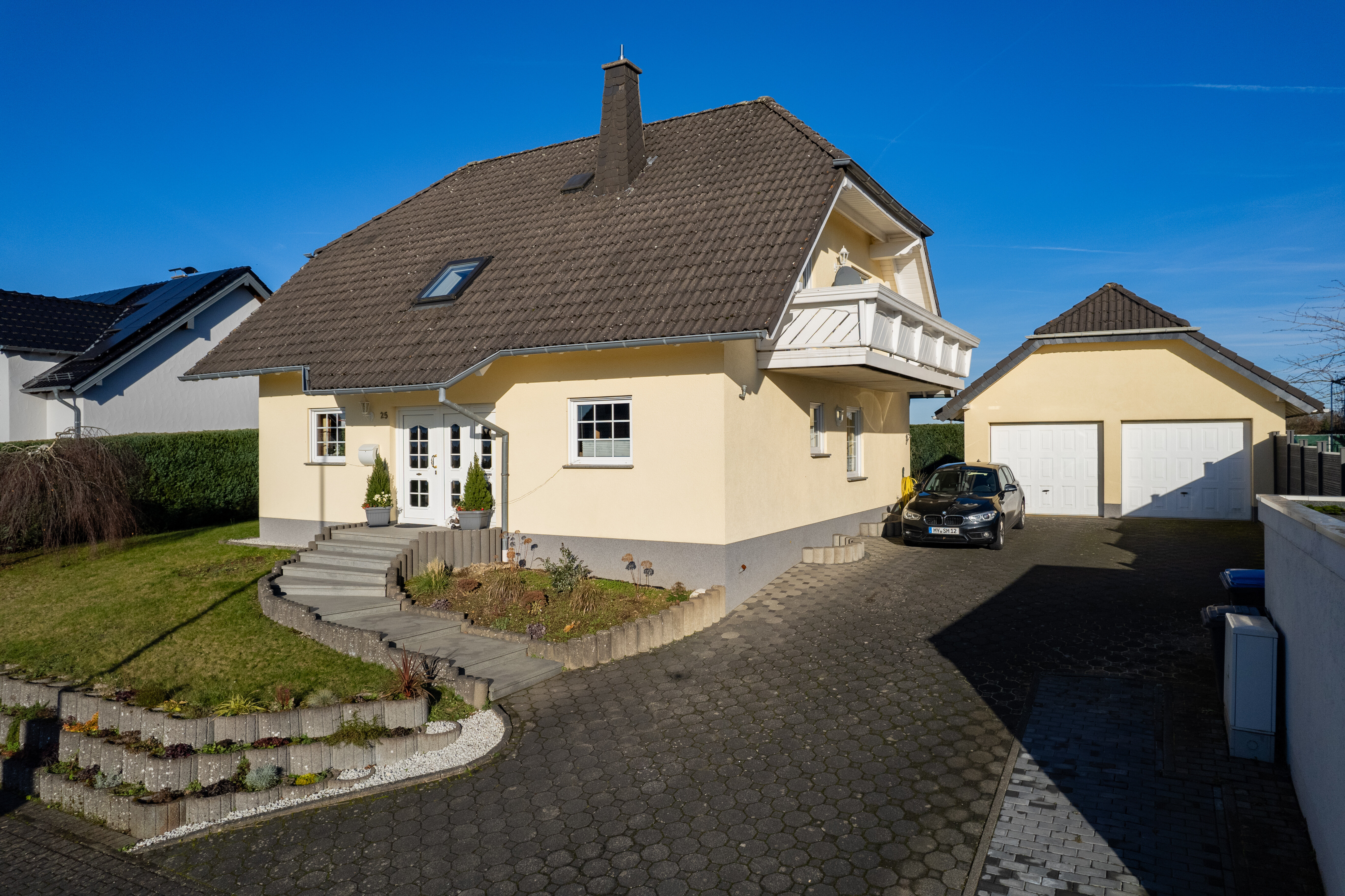 Einfamilienhaus zum Kauf 449.000 € 5 Zimmer 200 m²<br/>Wohnfläche 917 m²<br/>Grundstück Ulmen Ulmen 56766