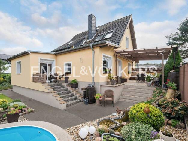 Einfamilienhaus zum Kauf 585.000 € 5 Zimmer 130 m² 608 m² Grundstück Mahlow Blankenfelde-Mahlow 15831
