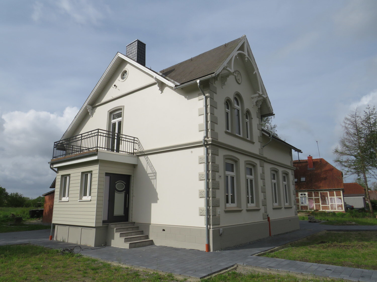 Einfamilienhaus zur Miete 1.650 € 8 Zimmer 200 m²<br/>Wohnfläche 2.000 m²<br/>Grundstück 01.01.2025<br/>Verfügbarkeit Götzdorfer Straße 215 Bützfleth Götzdorf 21683