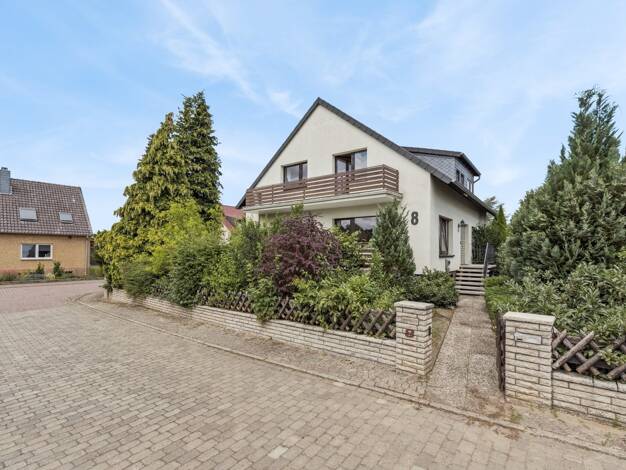 Mehrfamilienhaus zum Kauf 399.999 € 8 Zimmer 176 m² 913 m² Grundstück Rötgesbüttel 38531