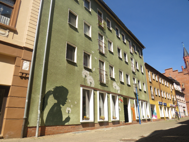 Wohnung zur Miete 356 € 3 Zimmer 60,9 m² 3. Geschoss frei ab sofort Kirchstraße 15 Bitterfeld Bitterfeld-Wolfen 06749