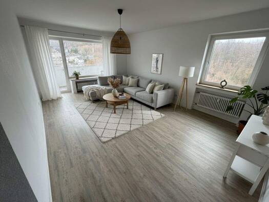 Wohnung zur Miete nur mit Wohnberechtigungsschein 419 € 3 Zimmer 80,9 m² 8. Geschoss frei ab sofort Bieler Straße 81 Gerlingsen Iserlohn 58638