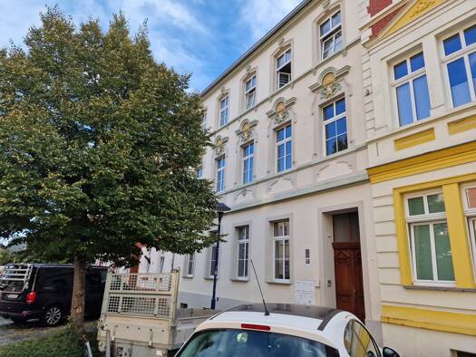 Wohnung zur Miete 320 € 2,5 Zimmer 53,5 m² 1. Geschoss frei ab sofort Poetschstraße 32 Roßlau Dessau-Roßlau 06862