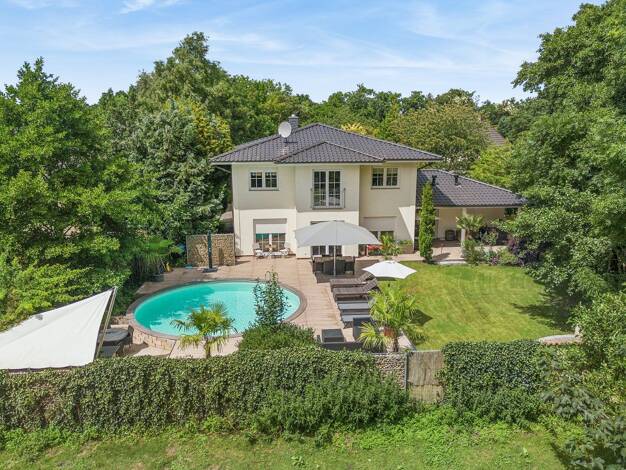 Haus zum Kauf provisionsfrei 840.000 € 5 Zimmer 226 m² 1.296 m² Grundstück Cuxhaven 27478