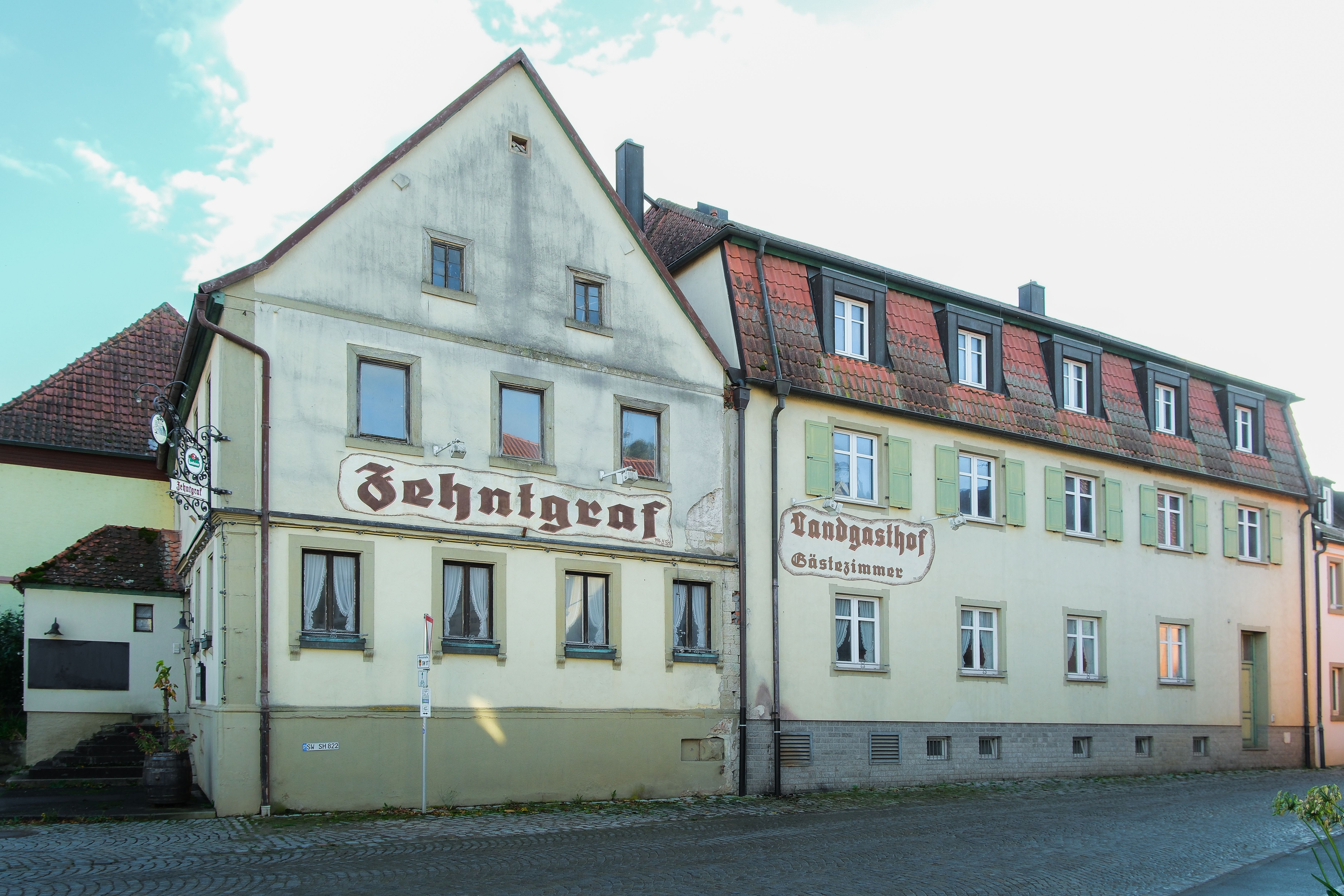 Gastronomie/Hotel zum Kauf 680.000 € 425 m²<br/>Gastrofläche 440 m²<br/>Grundstück Wipfeld 97537