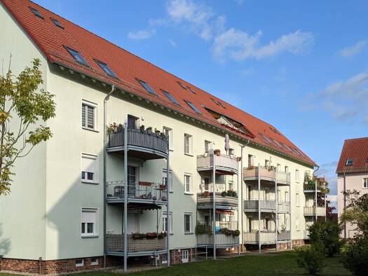 Wohnung zur Miete 270 € 2 Zimmer 53,8 m² Aufbaustraße 1 Knappenrode Hoyerswerda 02977