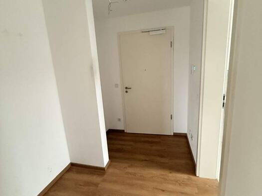 Wohnung zur Miete 590 € 2 Zimmer 53,8 m² frei ab sofort Sünching 93104