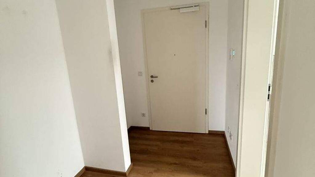 Wohnung zur Miete 590 € 2 Zimmer 53,8 m² frei ab sofort Sünching 93104