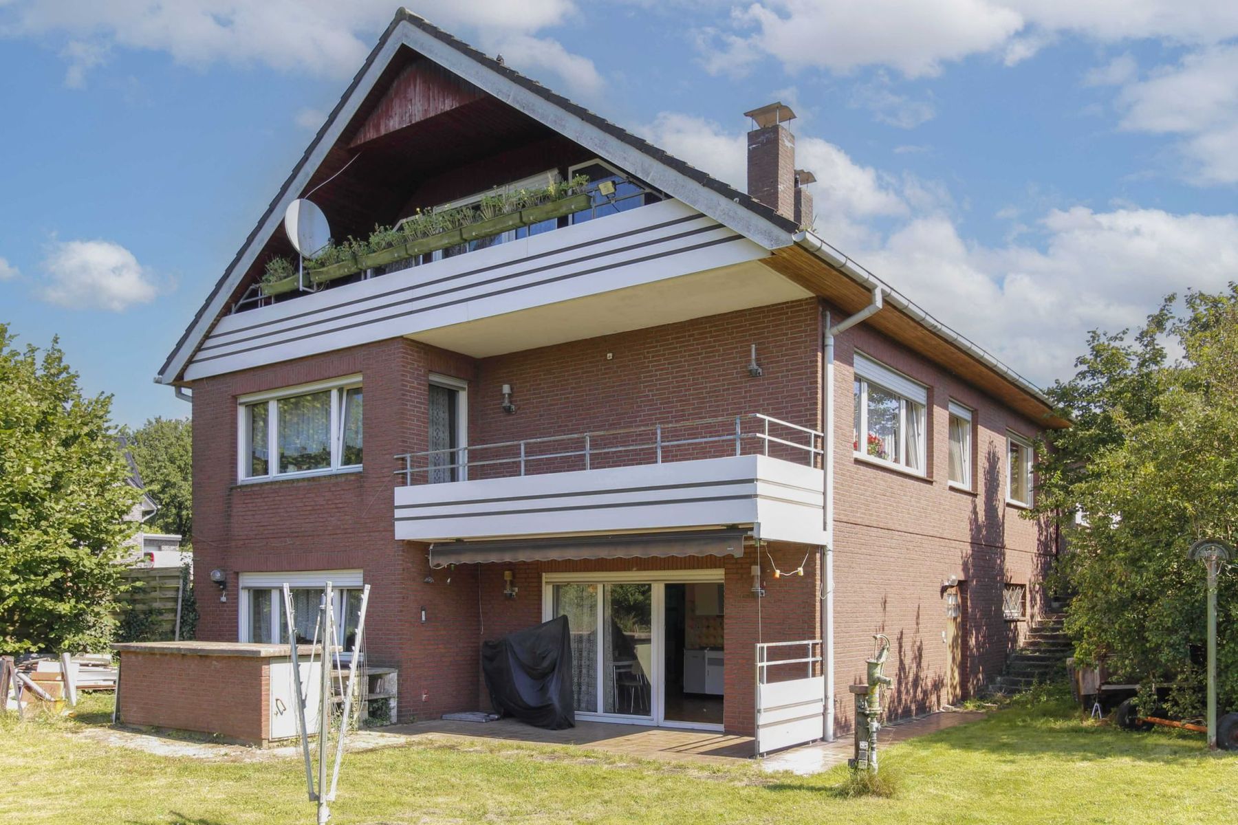 Einfamilienhaus zum Kauf 368.000 € 6 Zimmer 214 m²<br/>Wohnfläche 972 m²<br/>Grundstück Düshorn Walsrode 29664