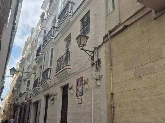 Haus zum Kauf 1.100.000 € 1 Zimmer 481 m² Cádiz 11004