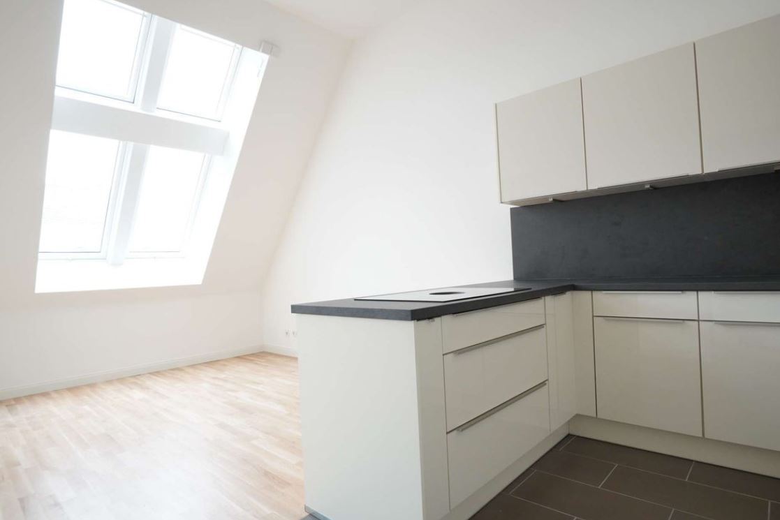 Wohnung zur Miete 1.000 € 4 Zimmer 100 m²<br/>Wohnfläche Rheinhäuser Str. Schwetzingerstadt - West Mannheim 68165