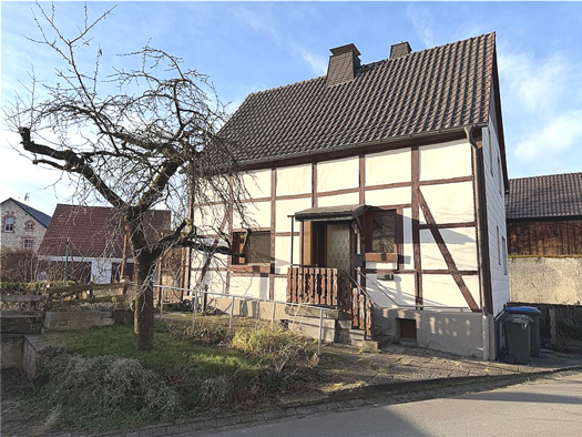 Einfamilienhaus zum Kauf 180.000 € 4 Zimmer 90 m² 342 m² Grundstück frei ab sofort Völlinghausen Möhnesee 59519
