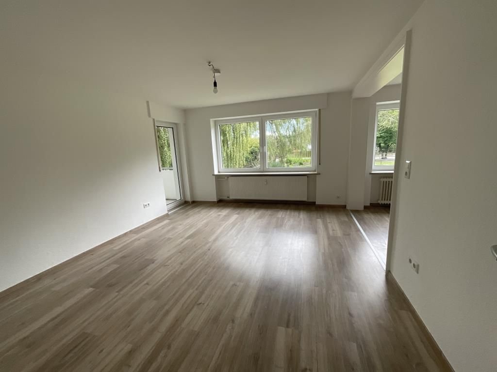 Wohnung zur Miete 499 € 3 Zimmer 73,2 m²<br/>Wohnfläche EG<br/>Geschoss Weidenstraße 72 Aldenburg Wilhelmshaven 26389