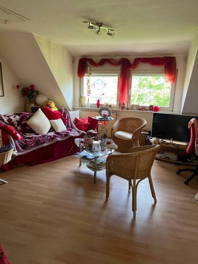 Wohnung zum Kauf 179.000 € 2 Zimmer 56 m² Dachgeschoss Steinheim Hanau / Steinheim am Main 63456