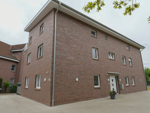 Wohnung zur Miete 850 € 3 Zimmer 107 m² 2. Geschoss frei ab 01.11.2025 Harkebrügge Barßel / Harkebrügge 26676