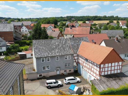 Einfamilienhaus zum Kauf provisionsfrei 79.900 € 6 Zimmer 150 m² 523 m² Grundstück Asterode Neukirchen 34626