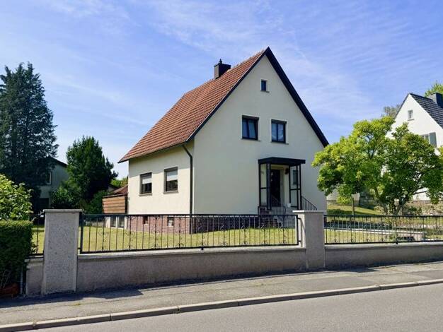 Einfamilienhaus zum Kauf 279.000 € 5 Zimmer 113 m² 700 m² Grundstück Neustadt Neustadt b.Coburg 96465