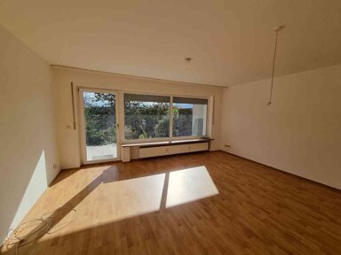 Wohnung zur Miete 700 € 4 Zimmer 120 m² frei ab sofort Alte Poststraße 75 Heining Neuburg a.Inn 94036