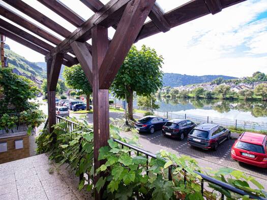 Mehrfamilienhaus zum Kauf 419.000 € 10 Zimmer 210 m² 417 m² Grundstück Zell Zell (Mosel) 56856