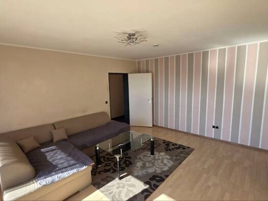 Wohnung zur Miete 1.500 € 4,5 Zimmer 94 m² Neu-Ulm 89231