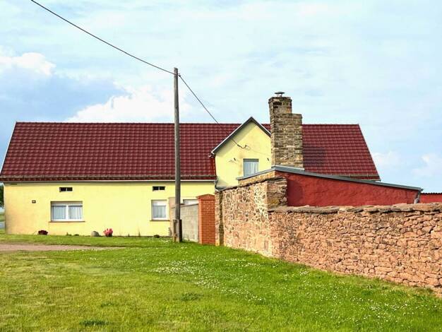 Sonstiges zum Kauf als Kapitalanlage geeignet 180.000 € 4 Zimmer 100 m² 2.949,2 m² Grundstück Merbitz Wettin-Löbejün 06193