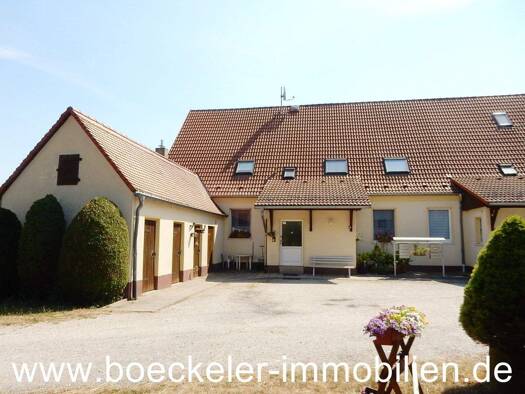 Wohnung zur Miete 335 € 2 Zimmer 51,3 m² frei ab 01.02.2026 Prittitz 06682