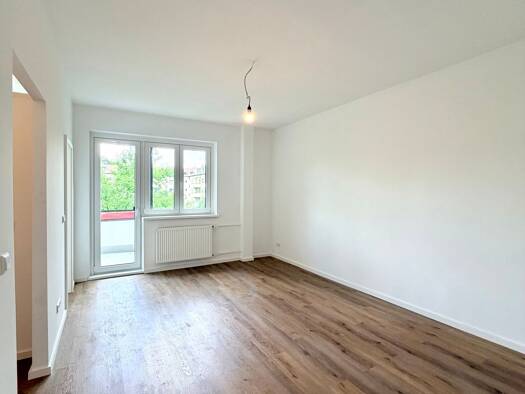 Wohnung zum Kauf 169.750 € 1,5 Zimmer 40 m² 1. Geschoss Borsigwalde Berlin 13509