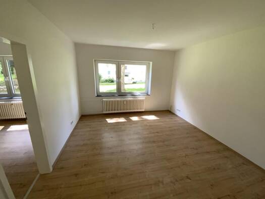 Wohnung zur Miete 339 € 2 Zimmer 43,5 m² EG Berliner Straße 25 Plettenberg 58840