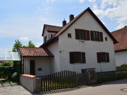 Einfamilienhaus zum Kauf 312.000 € 4 Zimmer 100 m² 297 m² Grundstück frei ab sofort Mühldorf Mühldorf a.Inn 84453
