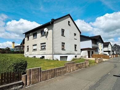 Haus zur Versteigerung 80.000 € 162 m² 733 m² Grundstück Birkenstraße 24 Reichenbach 96358