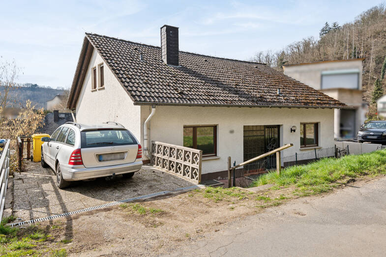 Einfamilienhaus zum Kauf 315.000 € 7 Zimmer 168,7 m² 394 m² Grundstück Bad Ems 56130