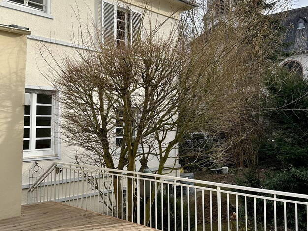 Doppelhaushälfte zur Miete 2.600 € 3,5 Zimmer 150 m² 200 m² Grundstück frei ab 01.05.2026 Weberstraße 10 Kirdorf Bad Homburg vor der Höhe 61350