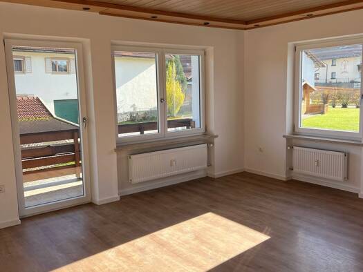 Wohnung zur Miete 720 € 4 Zimmer 90 m² Geschoss 1/2 frei ab sofort Rinchnach 94269