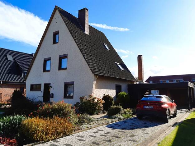 Einfamilienhaus zum Kauf 129.000 € 6 Zimmer 125 m² 1.001 m² Grundstück Nordenham Nordenham 26954