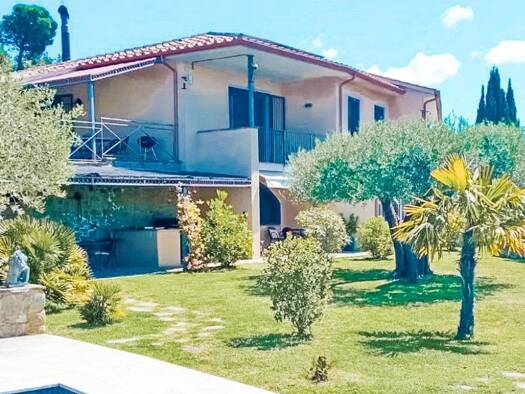 Haus zum Kauf 1.280.000 € 335 m² Passignano sul Trasimeno 06065