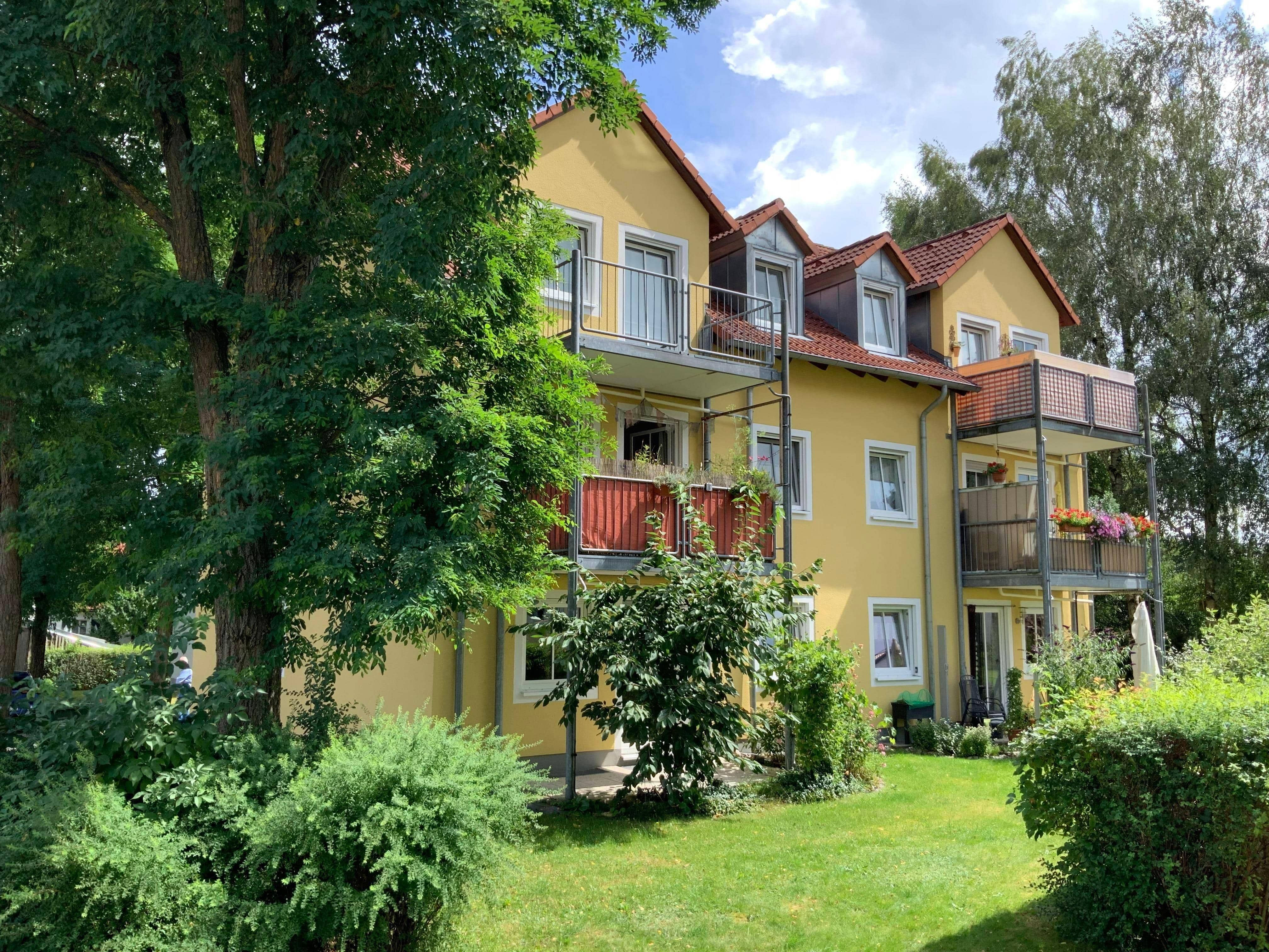 Wohnung zum Kauf 138.000 € 2 Zimmer 69 m²<br/>Wohnfläche Tirschenreuth Tirschenreuth 95643