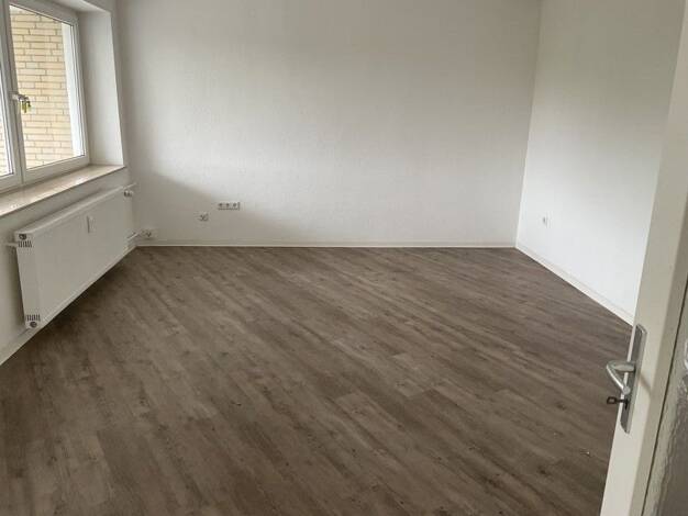 Wohnung zur Miete 767 € 3,5 Zimmer 83,4 m² 5. Geschoss frei ab 24.09.2026 Weiße Rose 6 Mühlenberg Ricklingen 30457