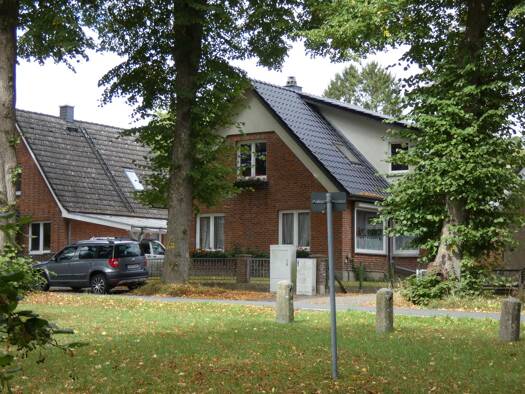 Einfamilienhaus zum Kauf 249.000 € 4 Zimmer 115 m² 786 m² Grundstück frei ab 01.01.2027 Ahrensbök Ahrensbök 23623